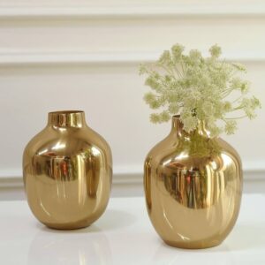Vase en verre doré